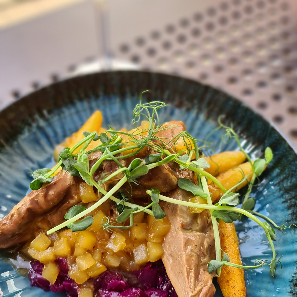 Restaurant image