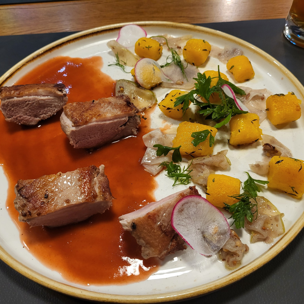 Restaurant image