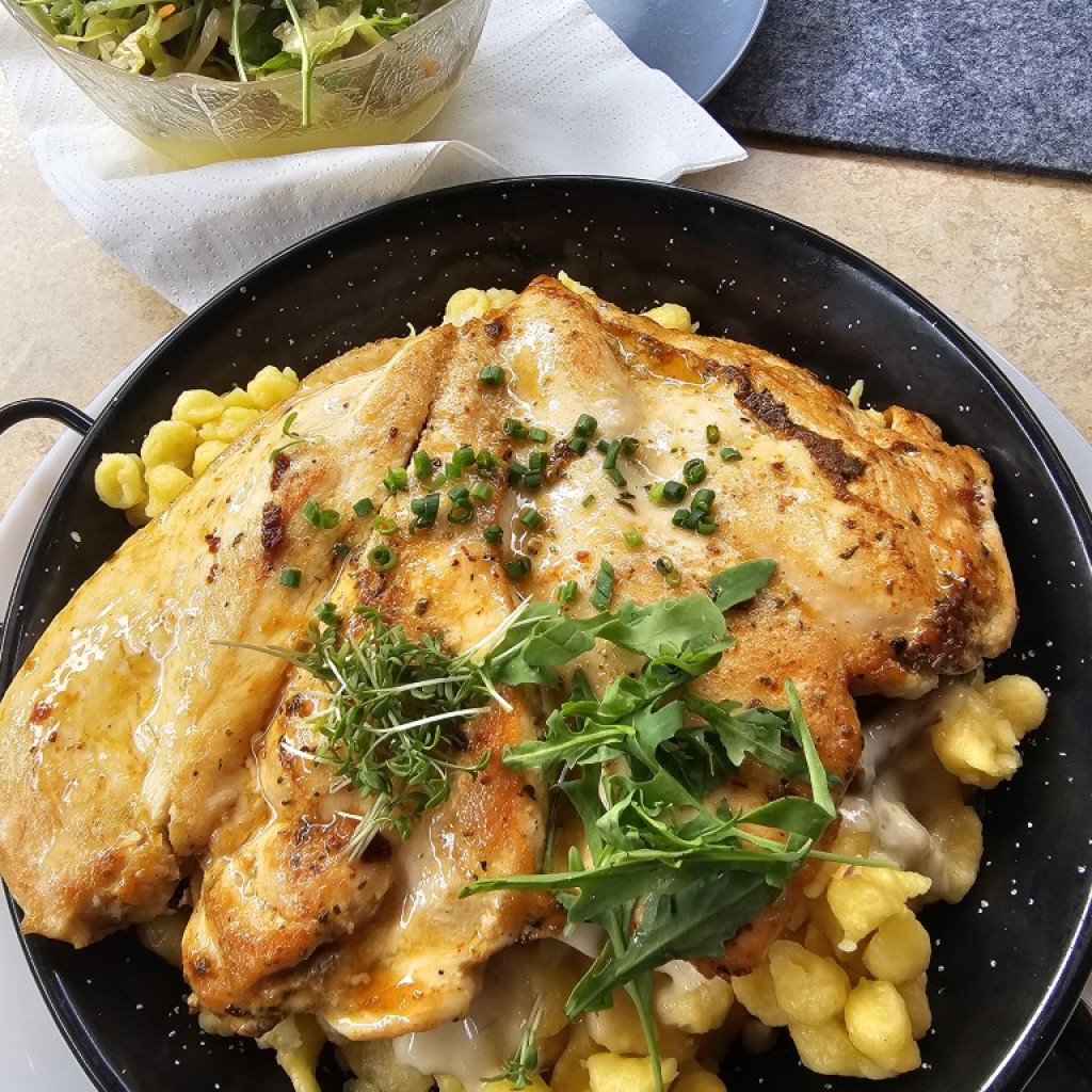 Restaurant image